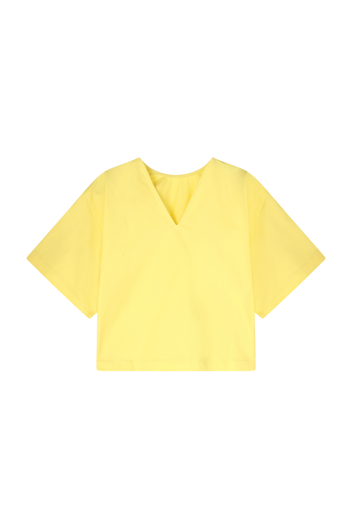 Relax chic top Emilie with V yellow solid